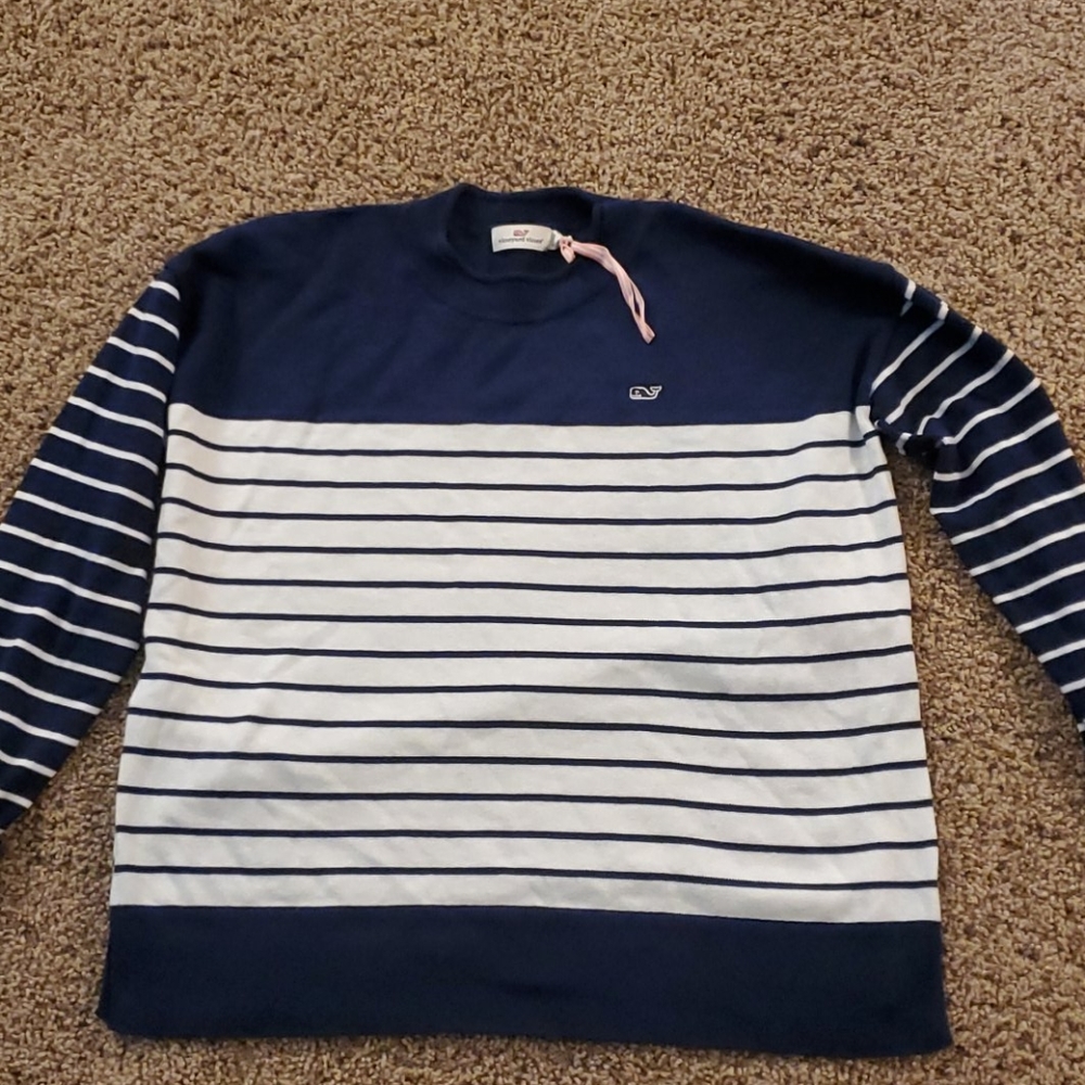 Vineyard Vines Sweater